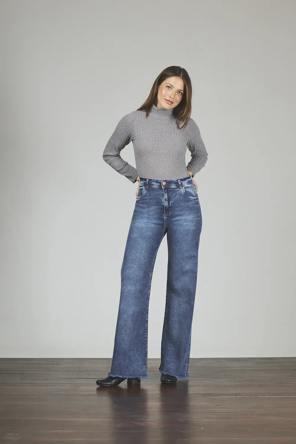 229-1-3-1.webp ART. 229 | WIDE LEG BOTA DESFLECADO ELASTIZADO - Imagen 1