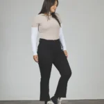 ART. 858 | CROP SEMI OXFORD NEGRO ABERTURA BOTA DEFLECADO ELASTIZADO